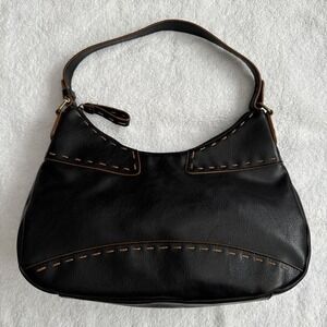 basic summer black leather handbag with brown stitching